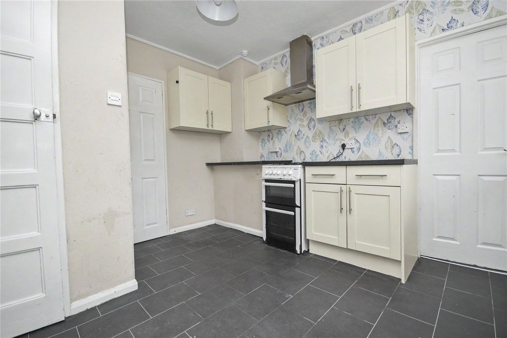 Property photo 3 of 9 Picture No. 17