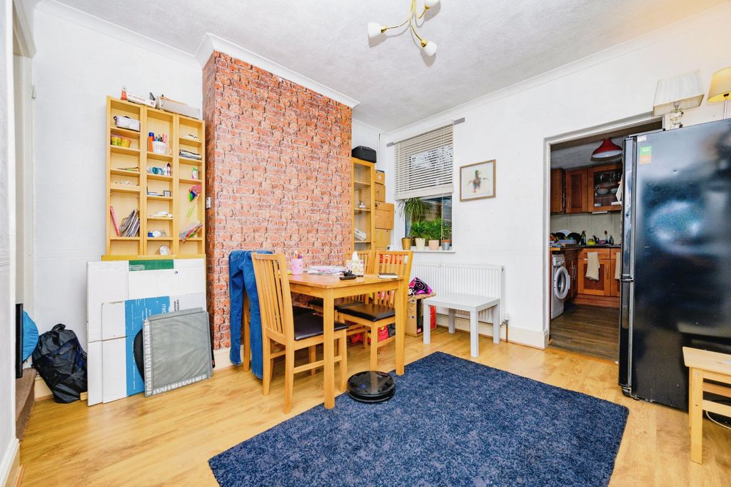 Property photo 3 of 13 Photography