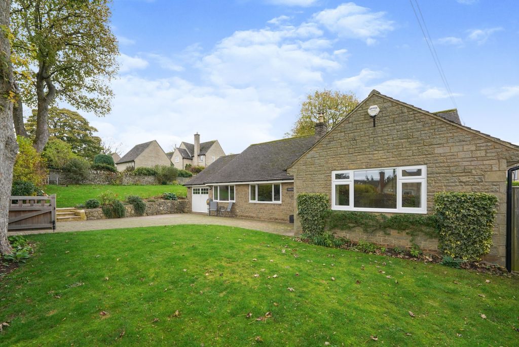 Property photo 1 of 10 External