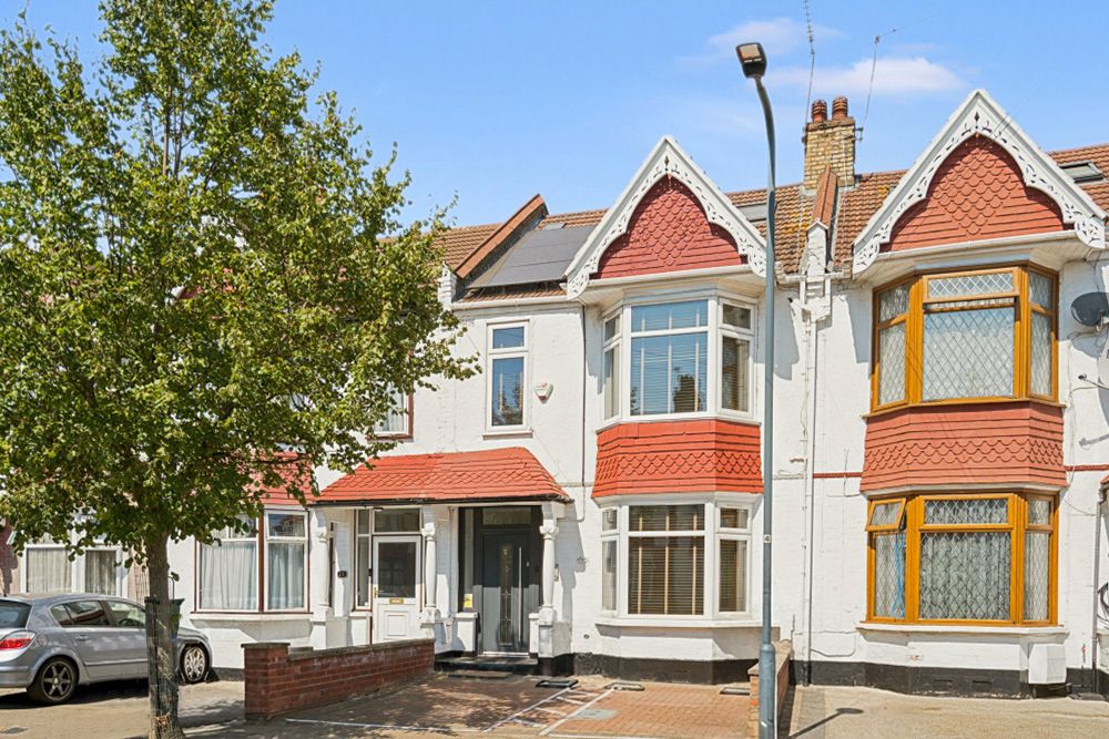 Property photo 1 of 16