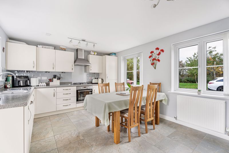 Property photo 2 of 29 Kitchen/Diner