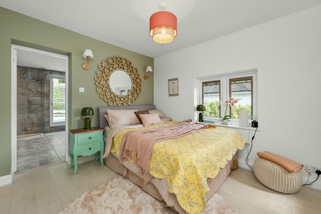 Additional image 20 of 5 bed detached house for saleDrakes Close, Esher, Surrey KT10