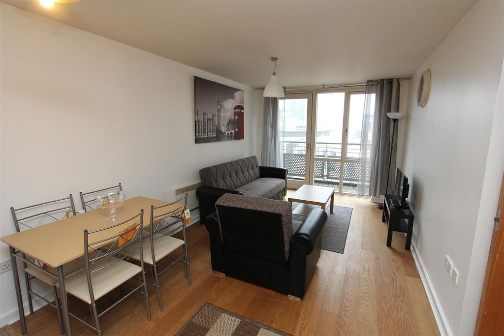 Property photo 1 of 10 Tiax2G0Akkuc2c5Bhluinq.Jpg