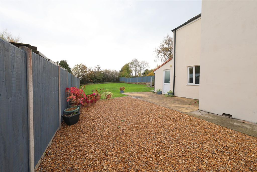 Property photo 2 of 24 Rgi.Jpg