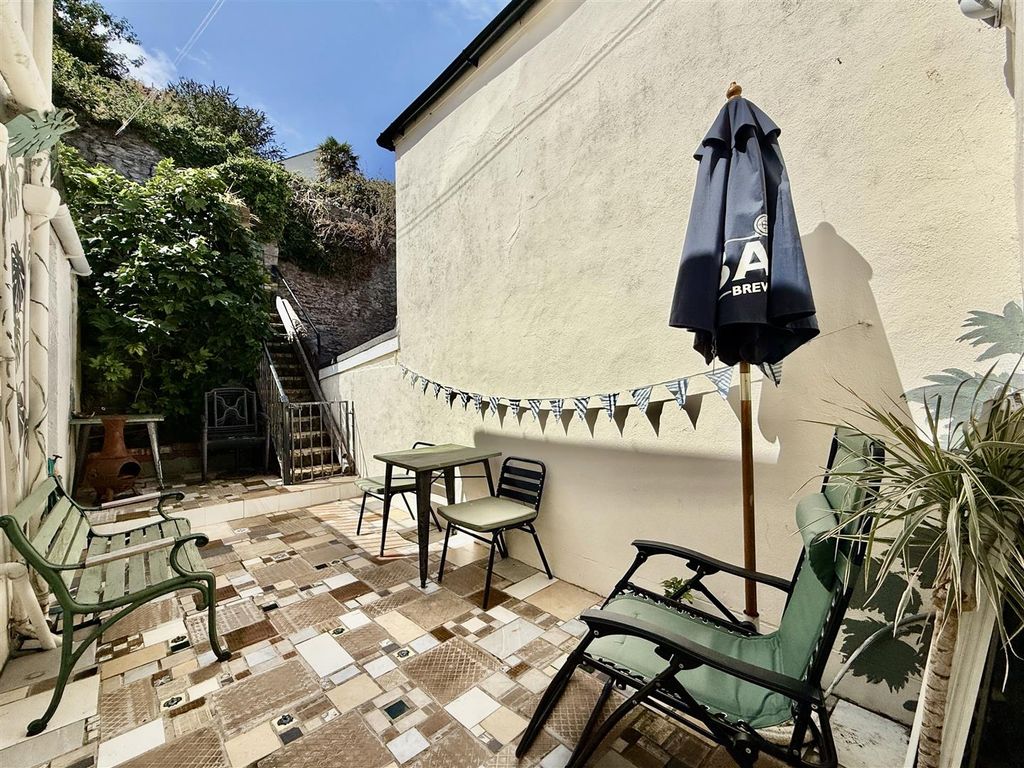 Property photo 3 of 23 Rear Courtyard.Jpeg