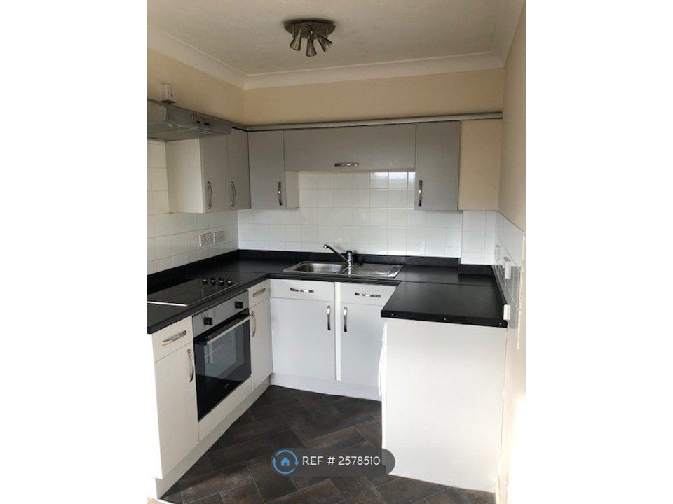 Property photo 2 of 7
