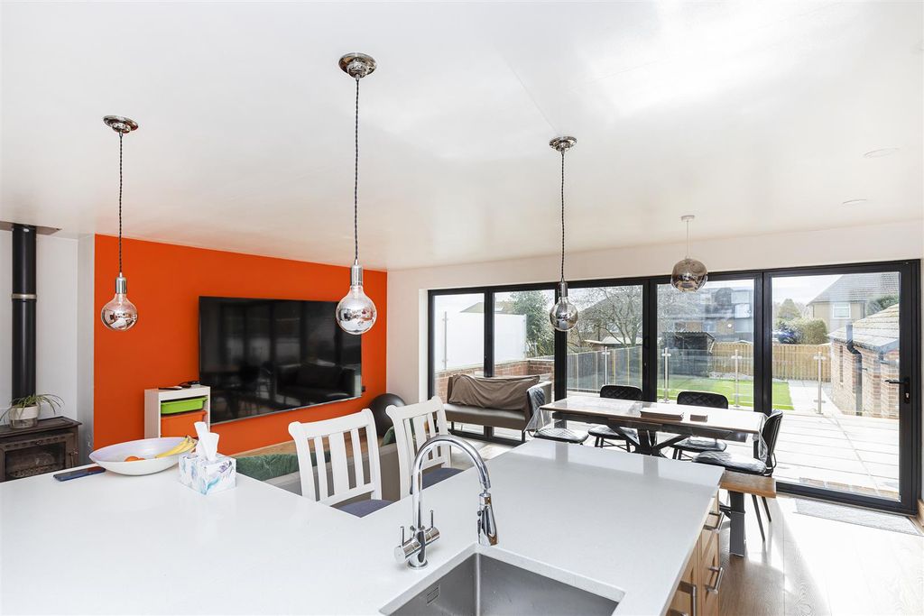 Property photo 3 of 46 Living/Dining Kitchen