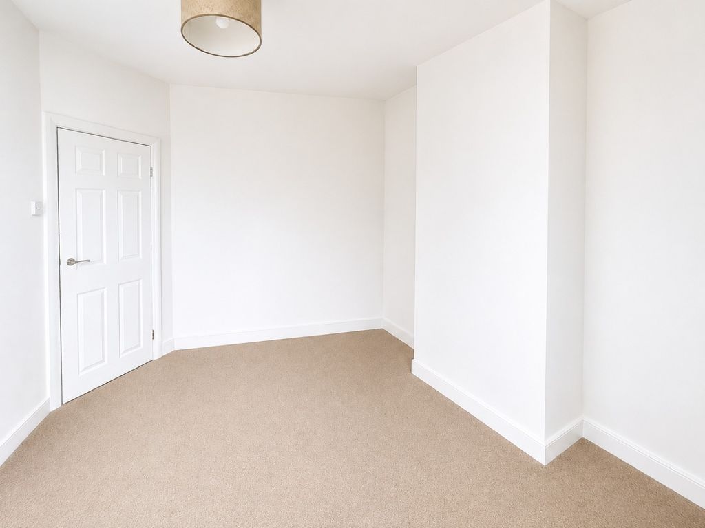 Property photo 3 of 5 5321802