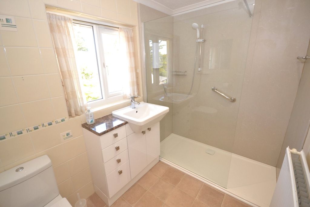 Property photo 3 of 13 Shower Room