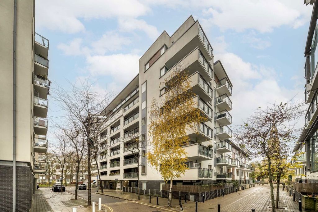 Property photo 1 of 6