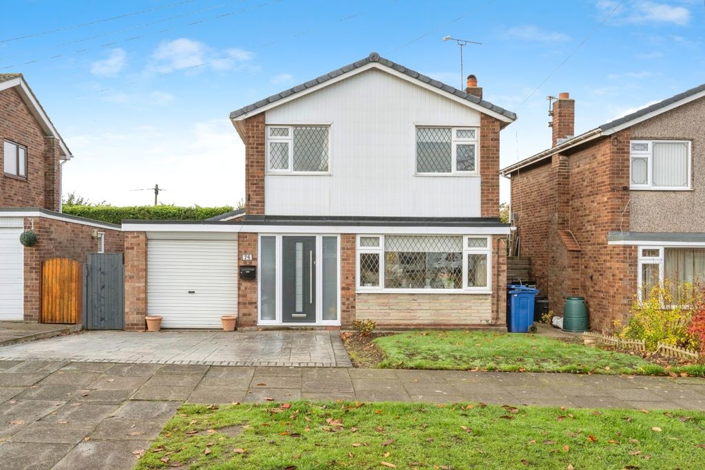 Property photo 1 of 17 Front