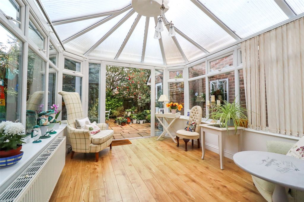 Property photo 3 of 12 Picture No. 28