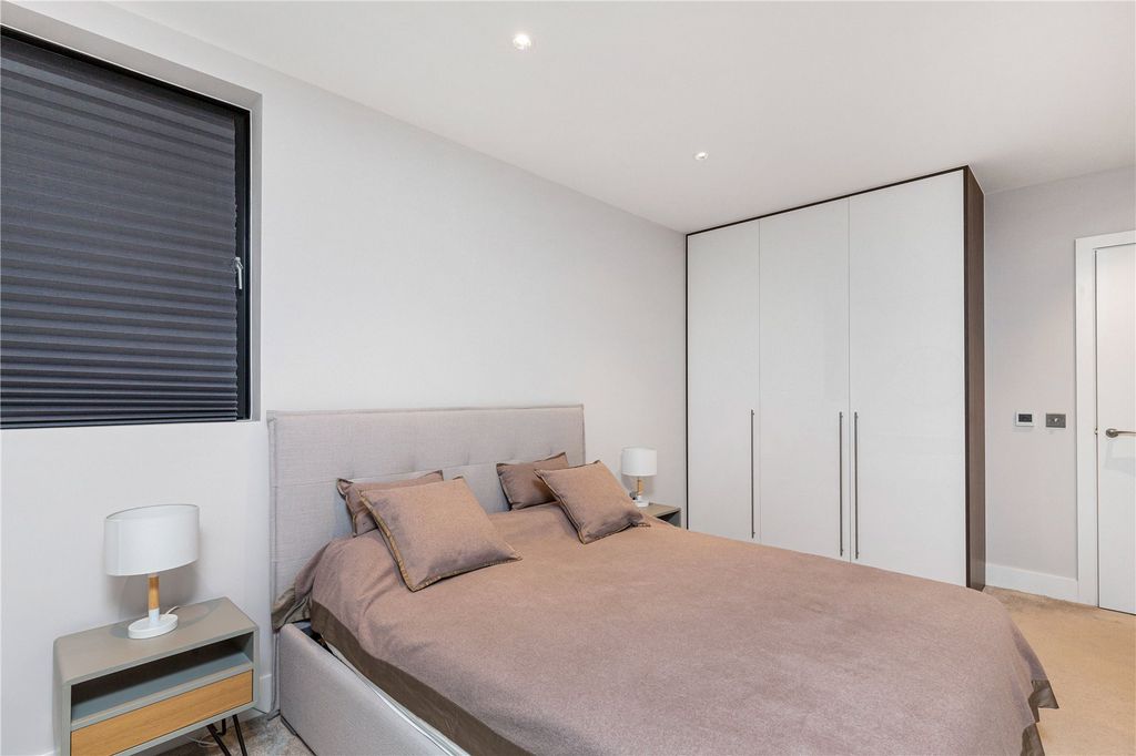 Property photo 3 of 18 Picture No. 03