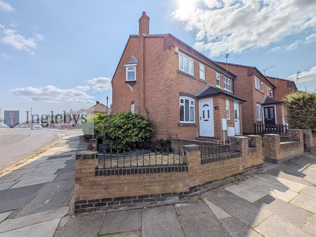 Property photo 1 of 24