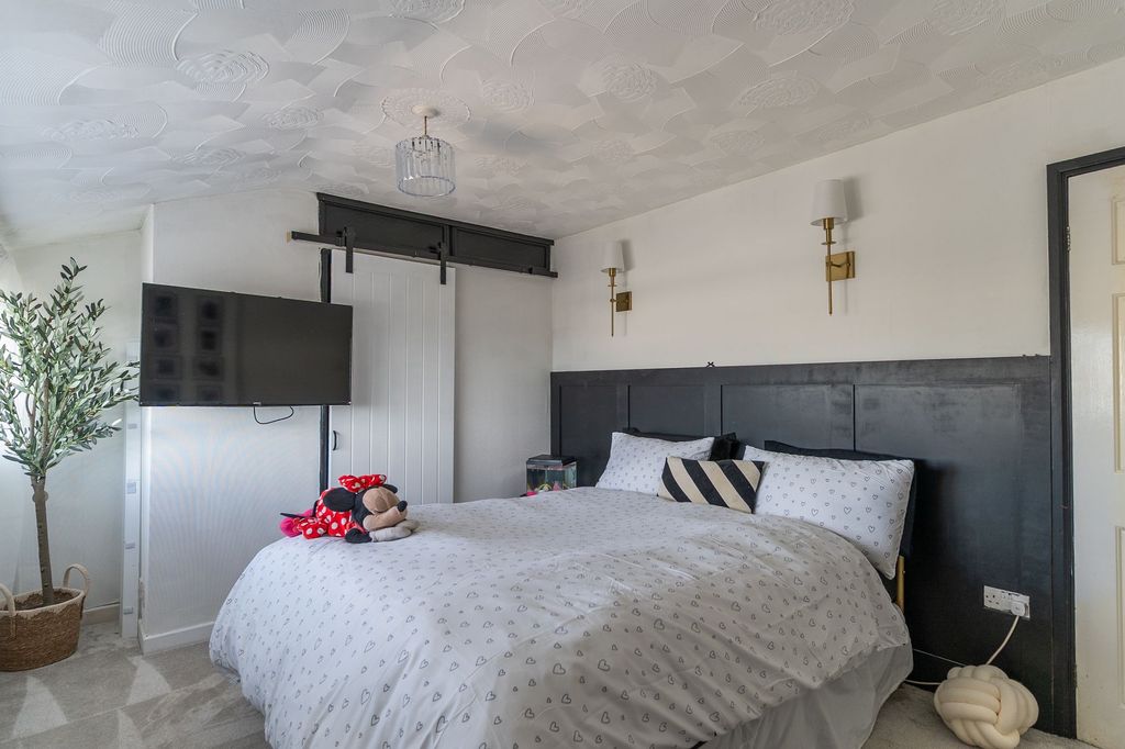 Additional image 15 of 4 bed semi-detached house for saleEastfield Road, Caerleon NP18