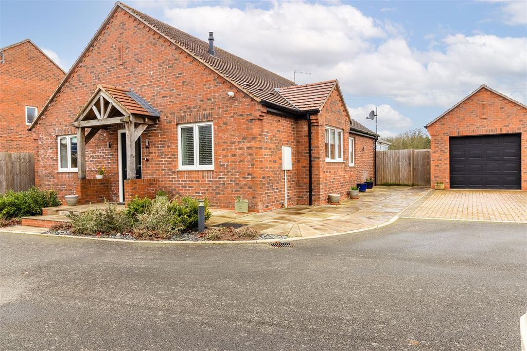 Property photo 3 of 29