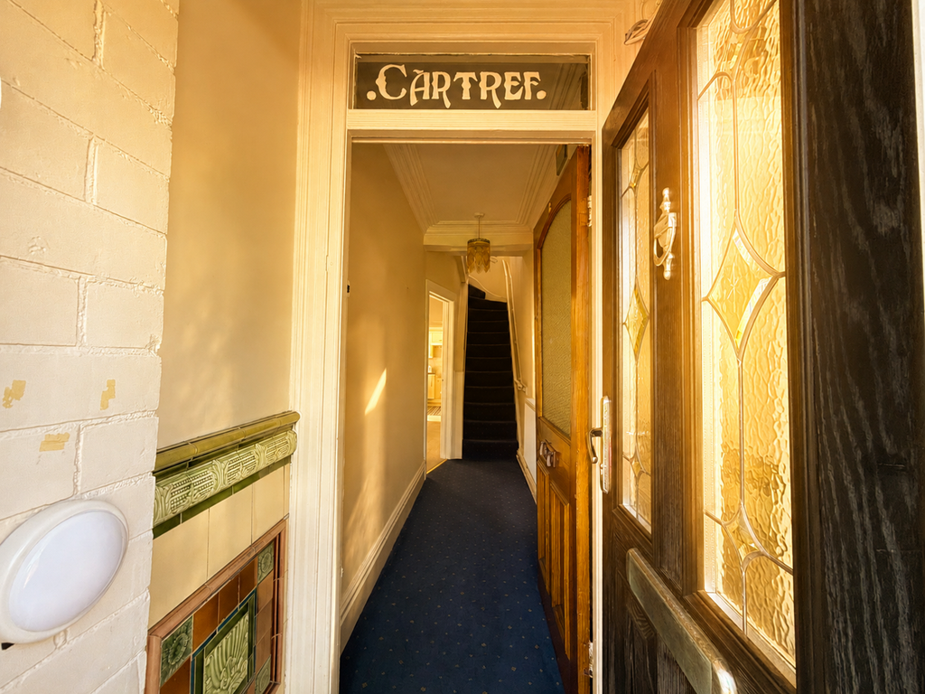 Property photo 3 of 26 Hallway