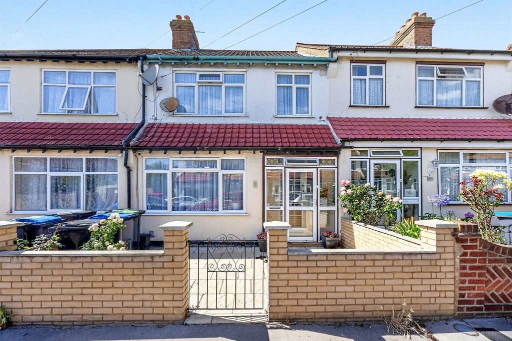 Property photo 1 of 17