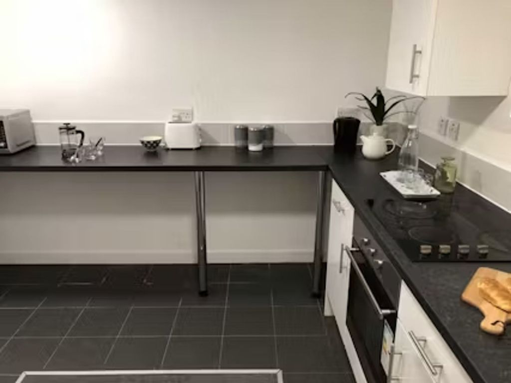 Property photo 3 of 29