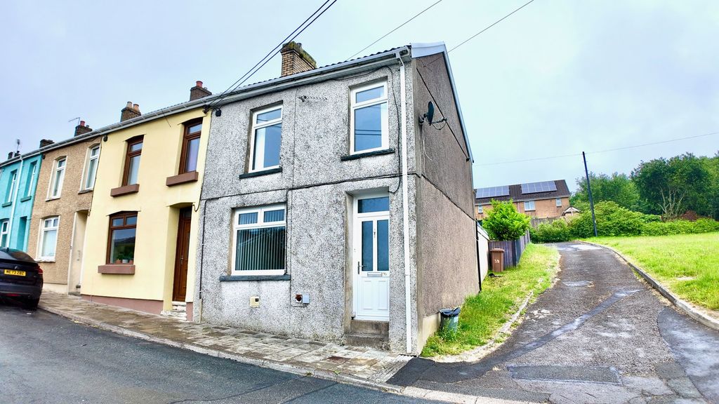 Property photo 1 of 29