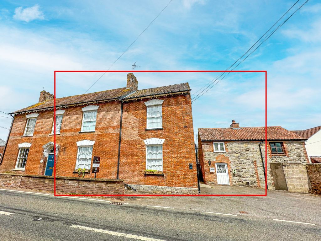 Property photo 2 of 37 5069453