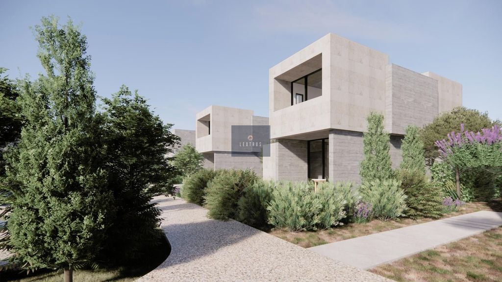 Property photo 1 of 30