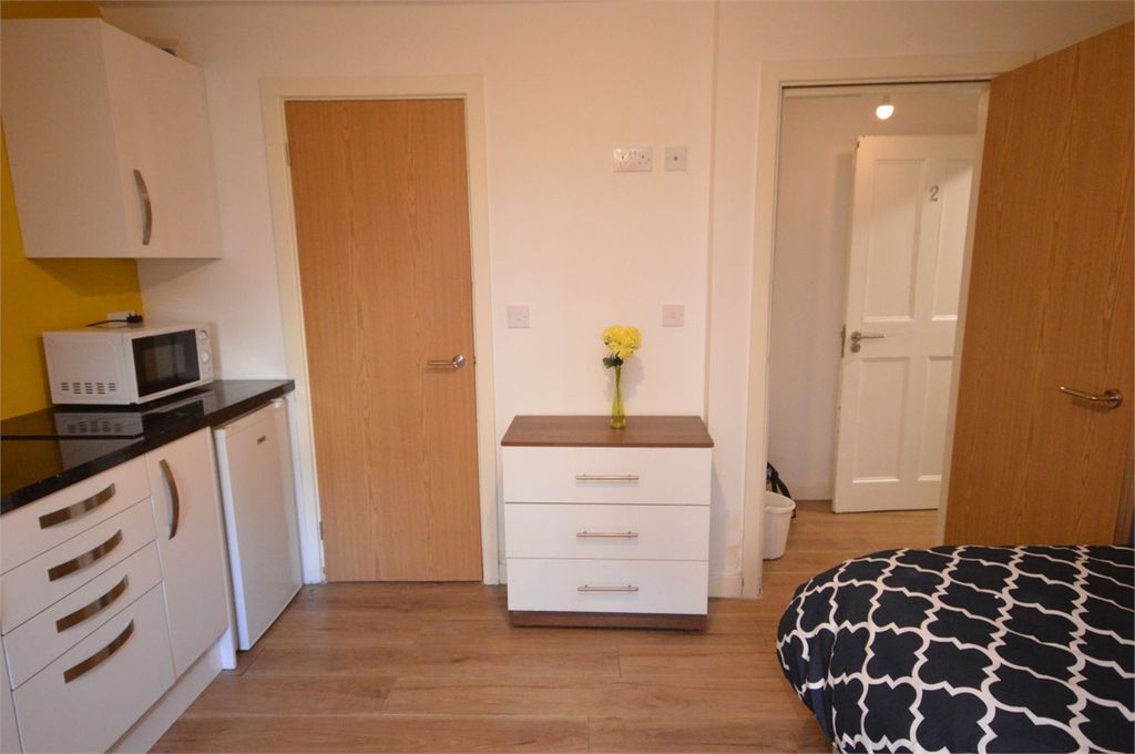 Property photo 3 of 4