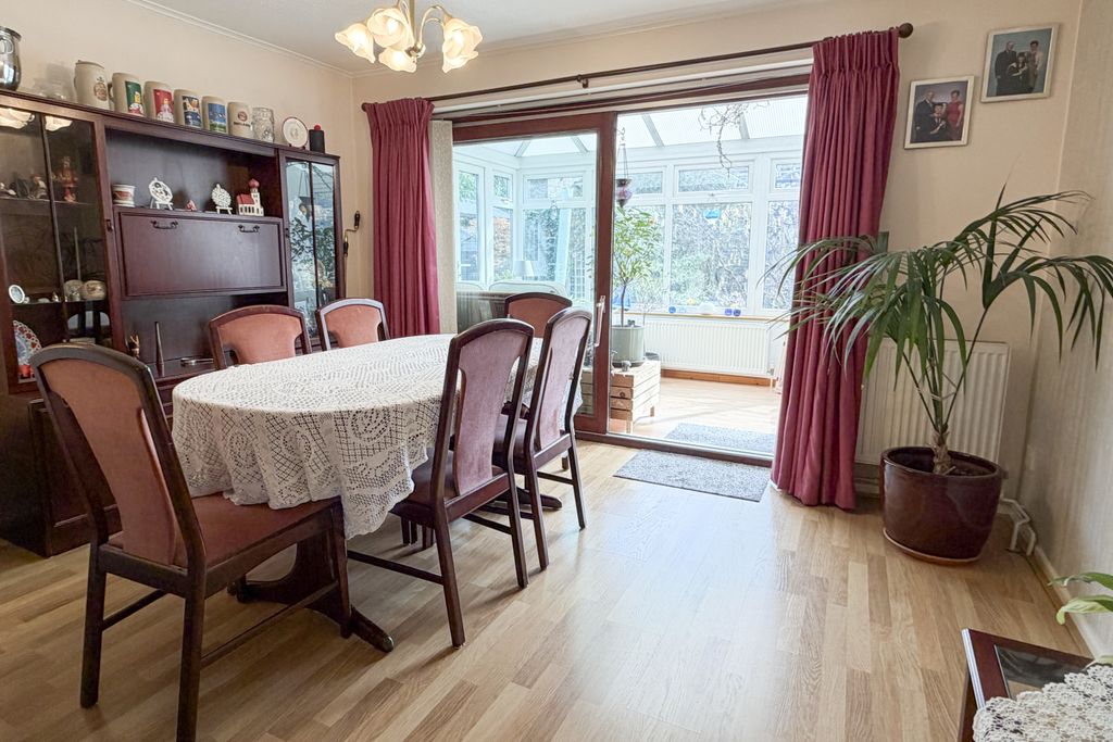 Property photo 3 of 21 3