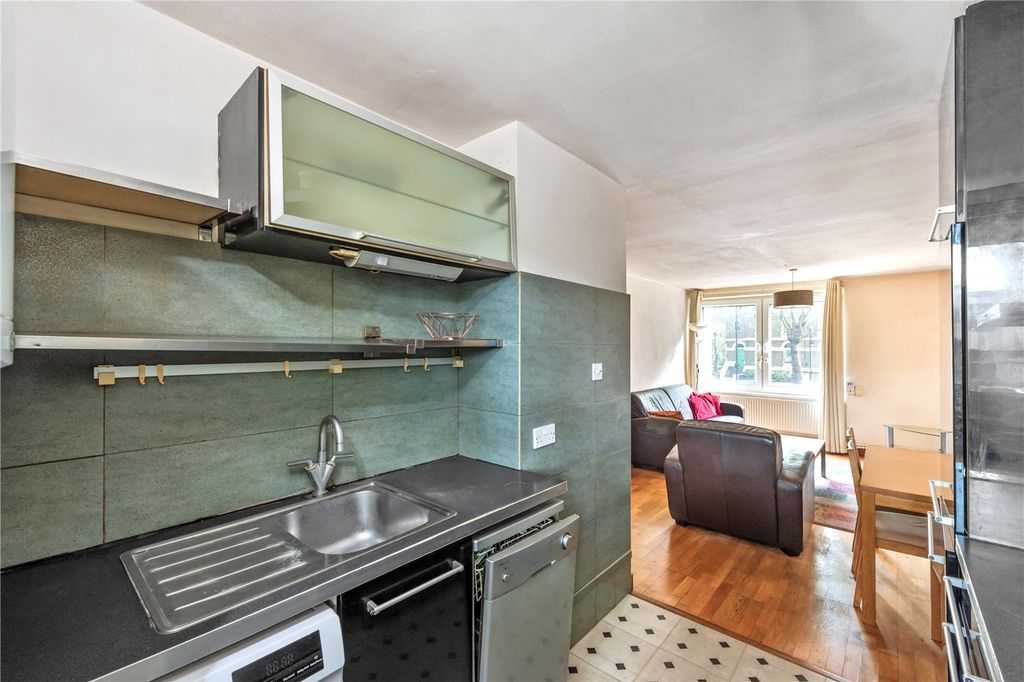 Property photo 3 of 12 Picture No. 04