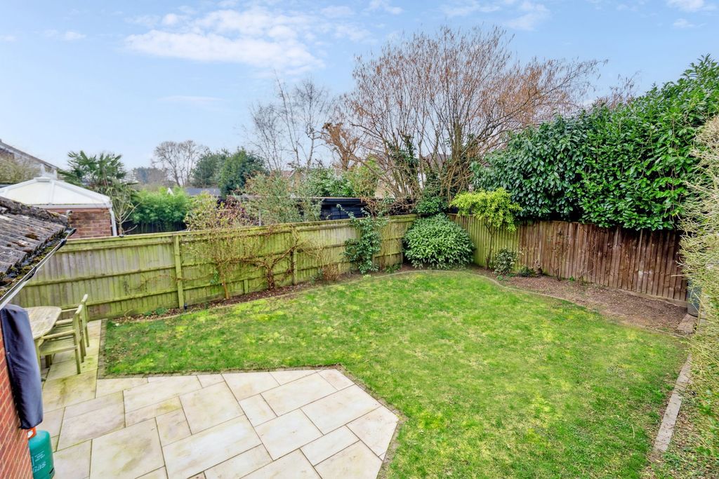 Property photo 2 of 16