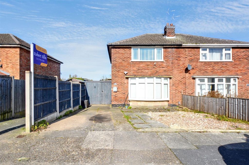 Property photo 1 of 20