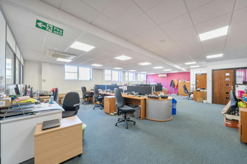 Property photo 3 of 14 1429307-3-69B1A58d8B1c1.Jpg