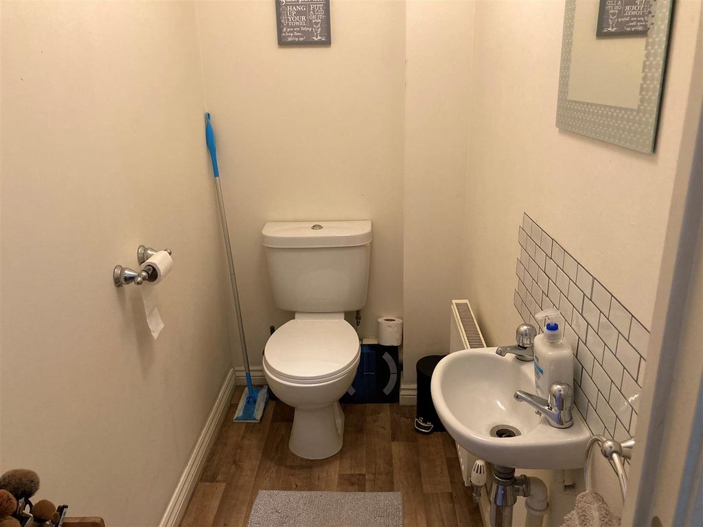 Property photo 3 of 8 Cloak.Jpg