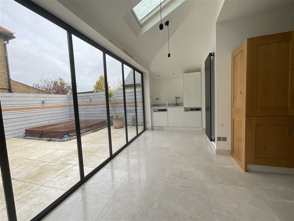 Property photo 2 of 12 Kitchen/Diner