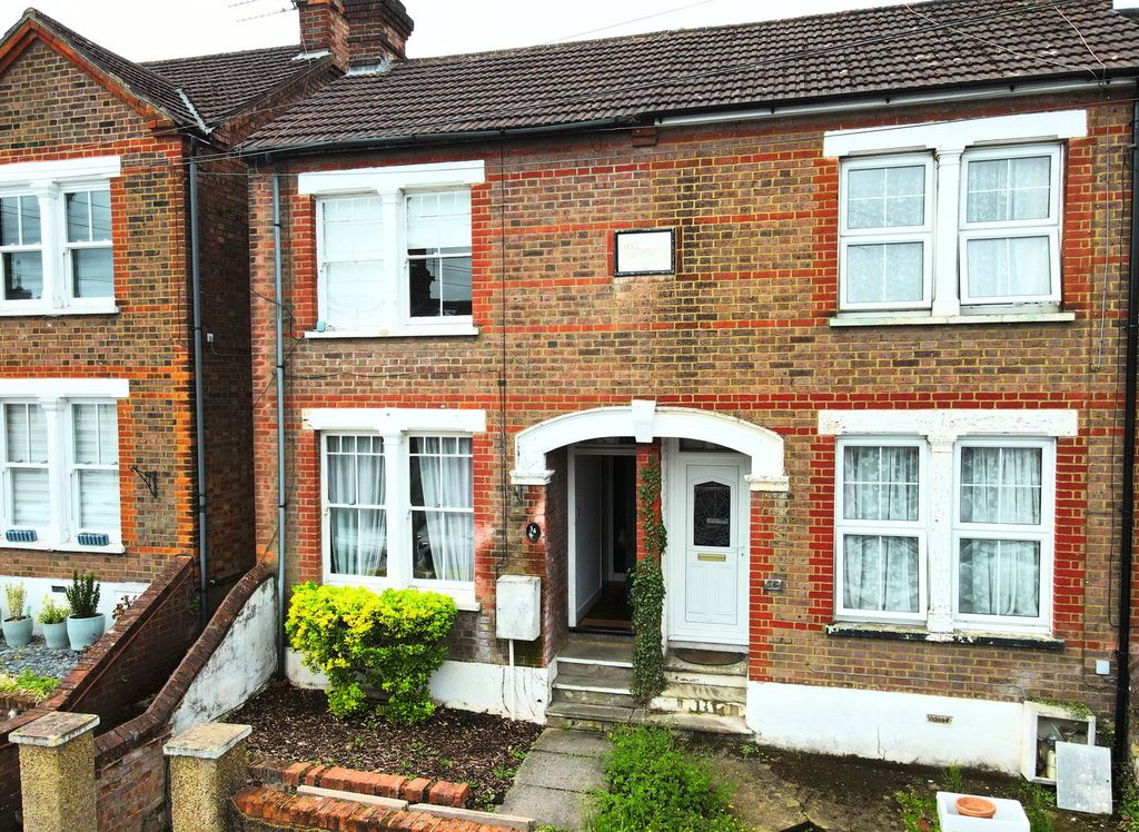 Property photo 1 of 17