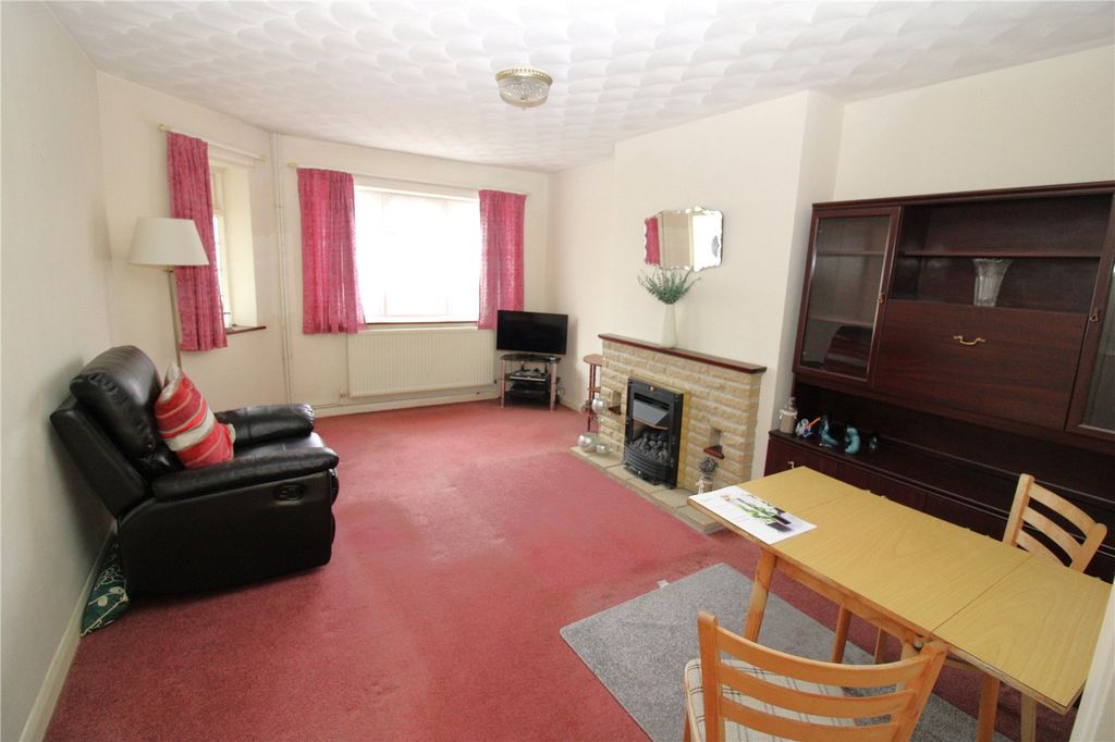 Property photo 2 of 18 Picture No. 06