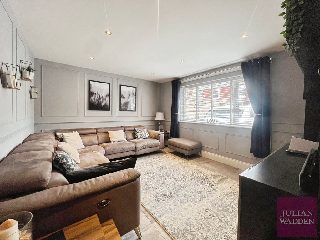 Property photo 2 of 20 Picture 2