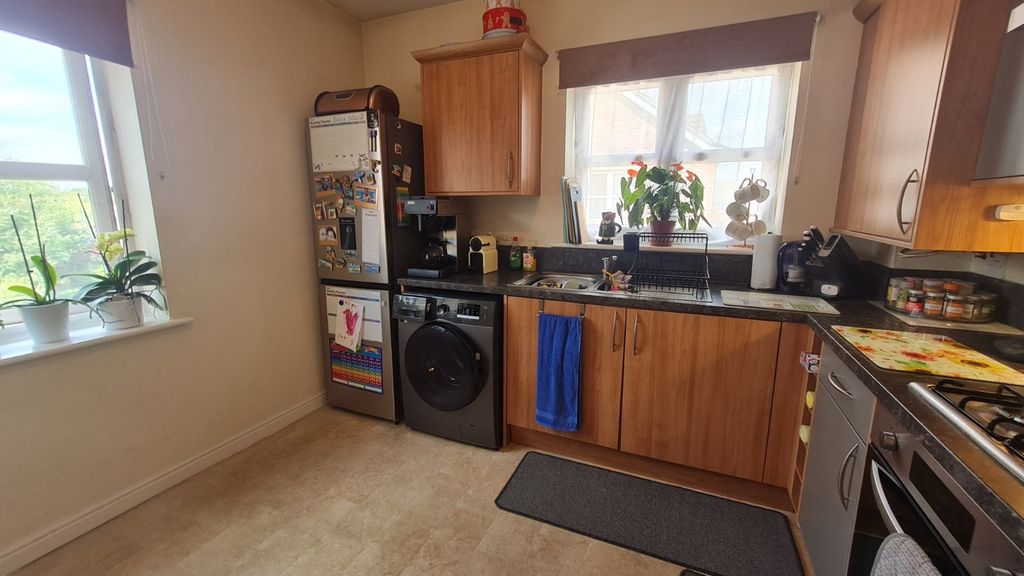 Property photo 3 of 11 Picture No. 16