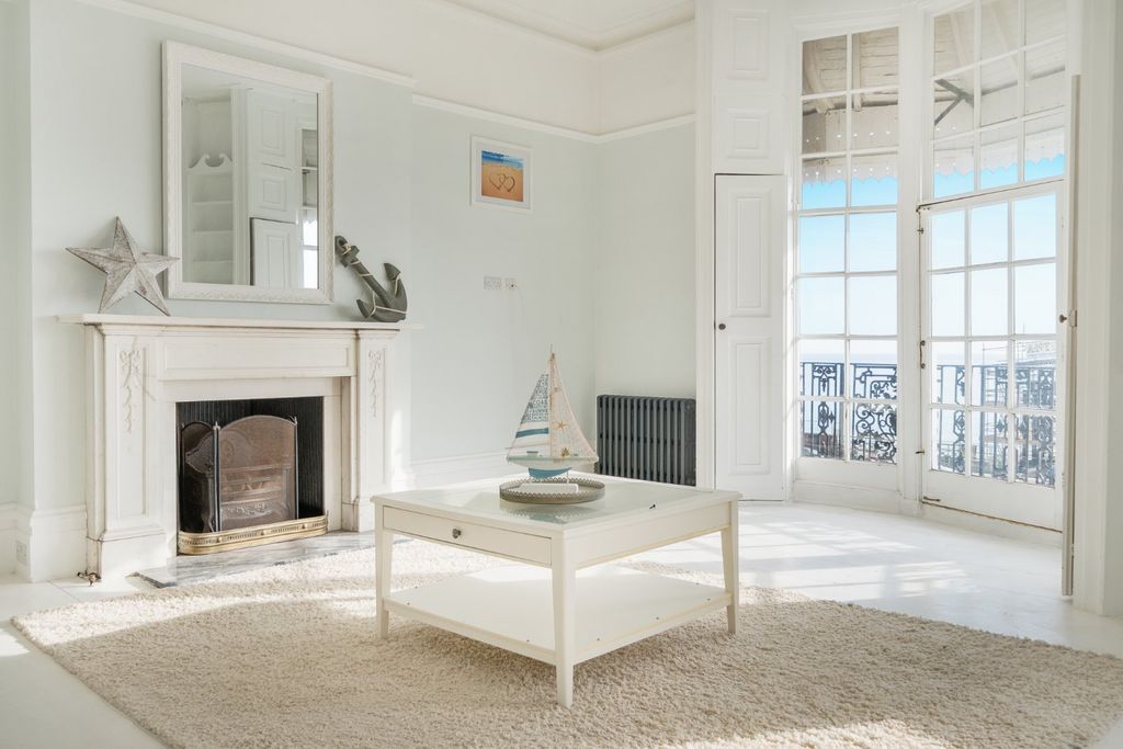 Property photo 3 of 27 Picture No. 45