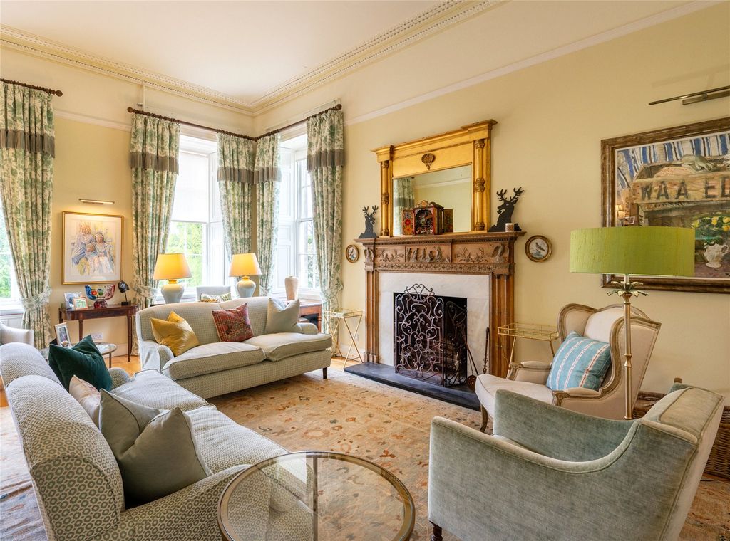 Property photo 3 of 40 Drawing Room