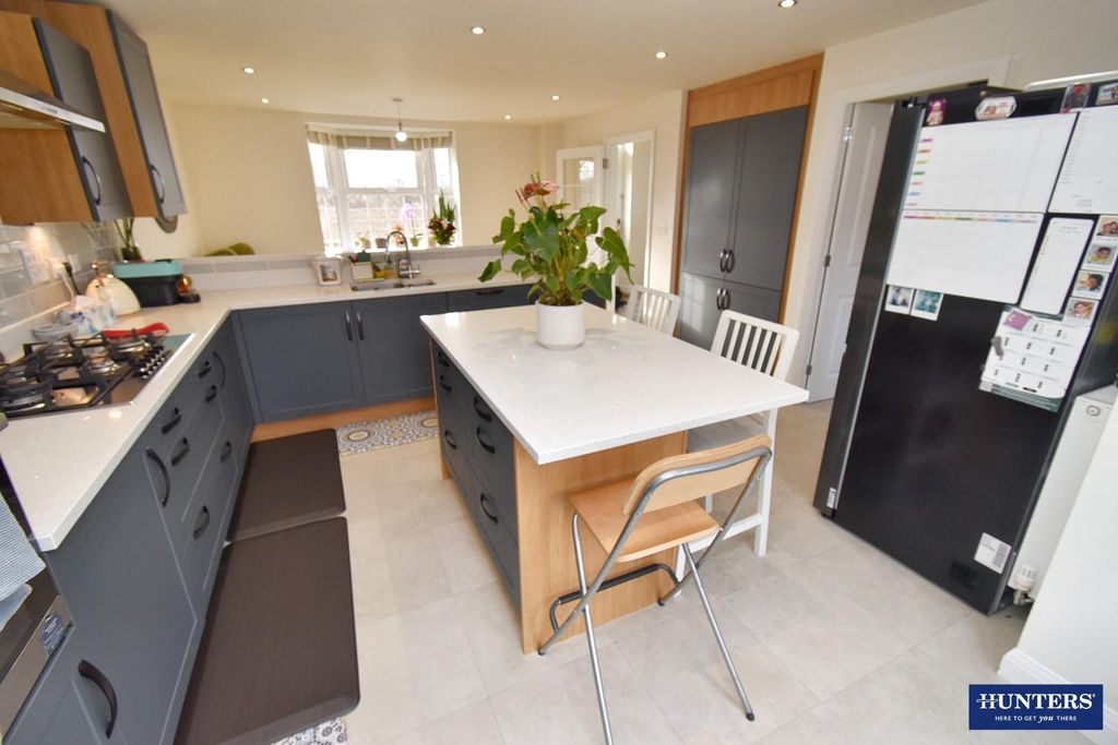 Property photo 3 of 21 Kitchen-Diner