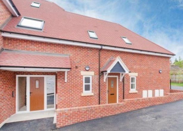 Property photo 1 of 5 Front View