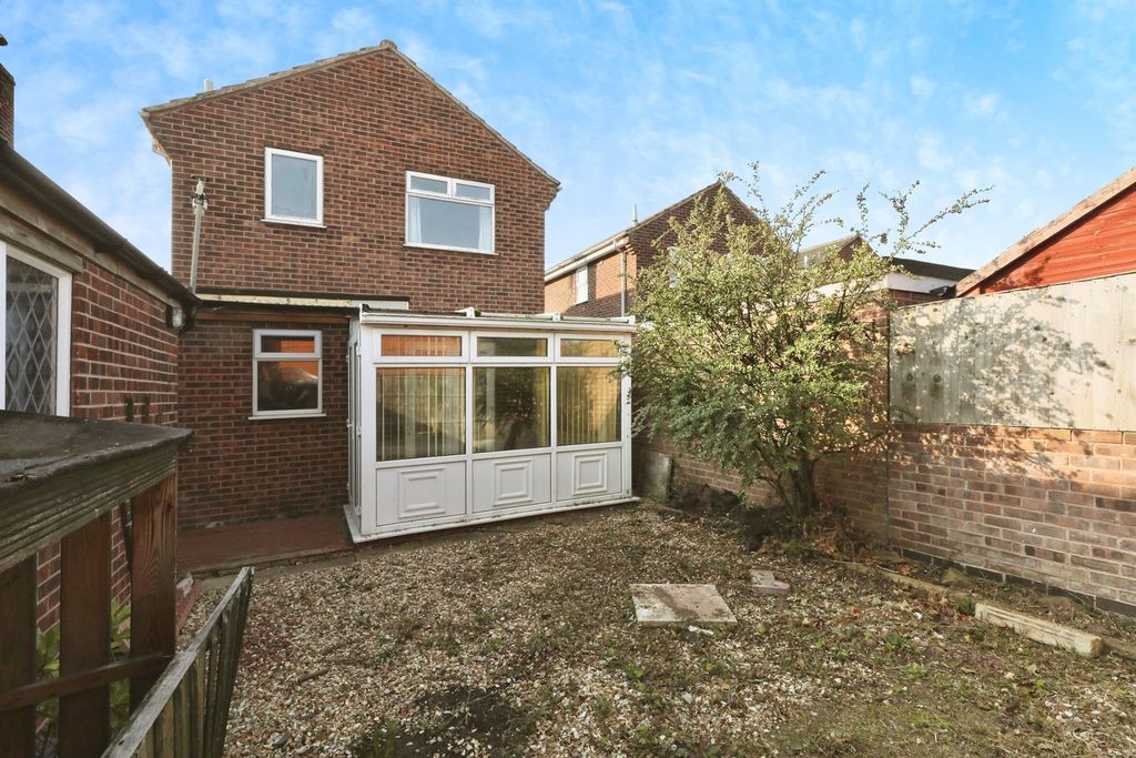 Property photo 2 of 13