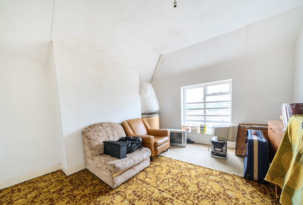 Property photo 3 of 12 1343372-17-68A732...