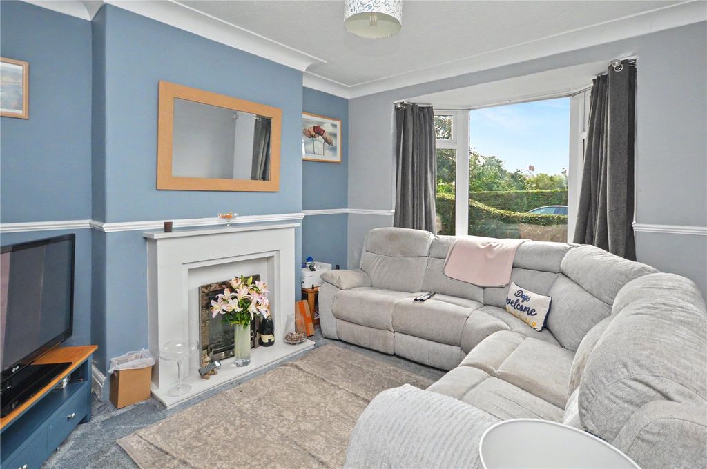 Property photo 2 of 15 Picture No. 05