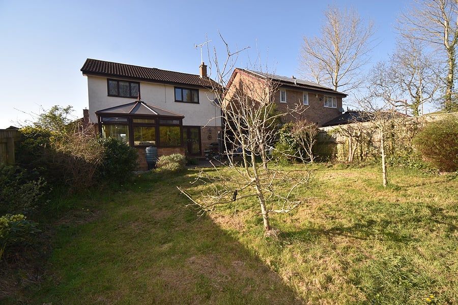 Property photo 3 of 19