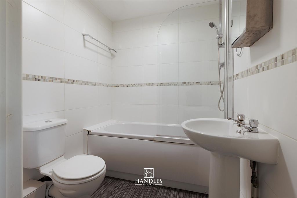 Property photo 3 of 11 Stationha2-16A.Jpg