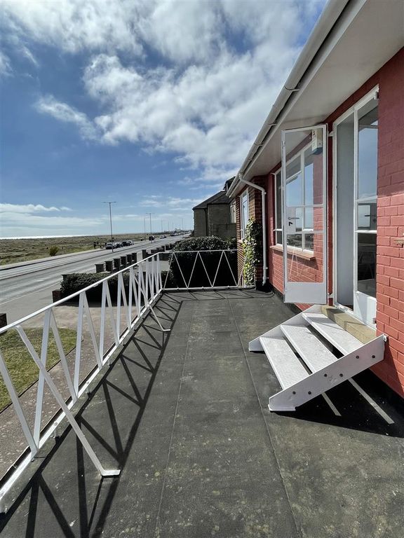 Property photo 2 of 30 Balcony