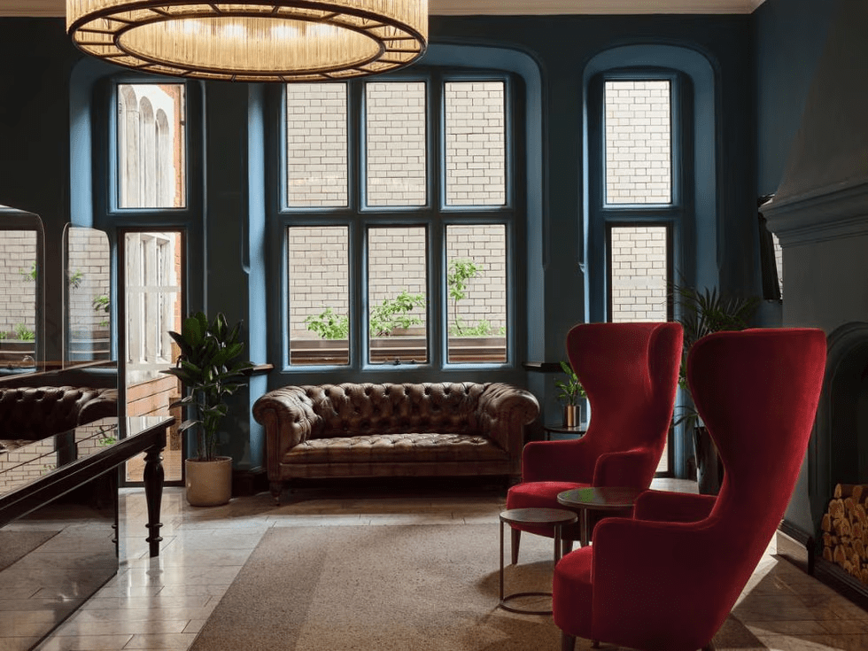 Property photo 2 of 6