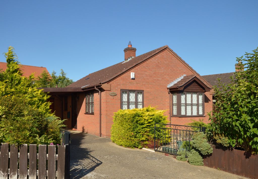 Property photo 1 of 16